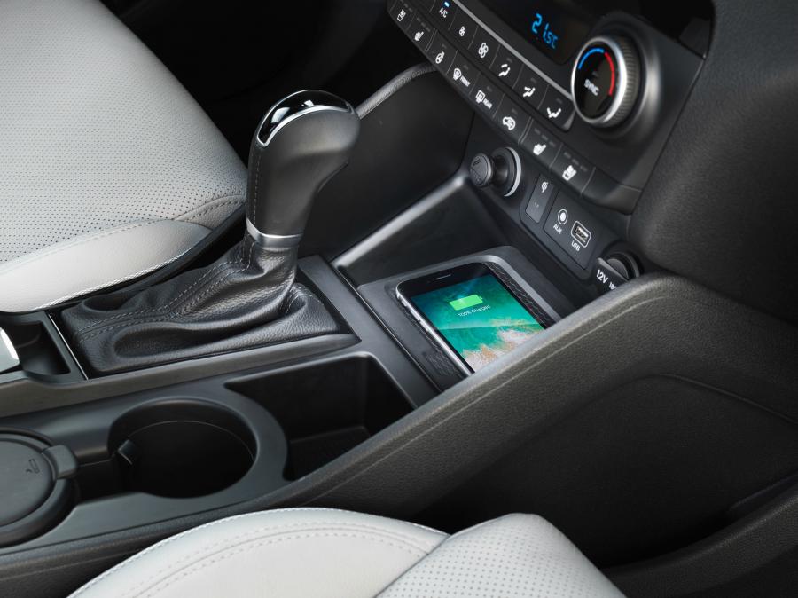 Детали интерьера Hyundai Tucson (TL) 2018 года  (WW) (фото 3 из 40)